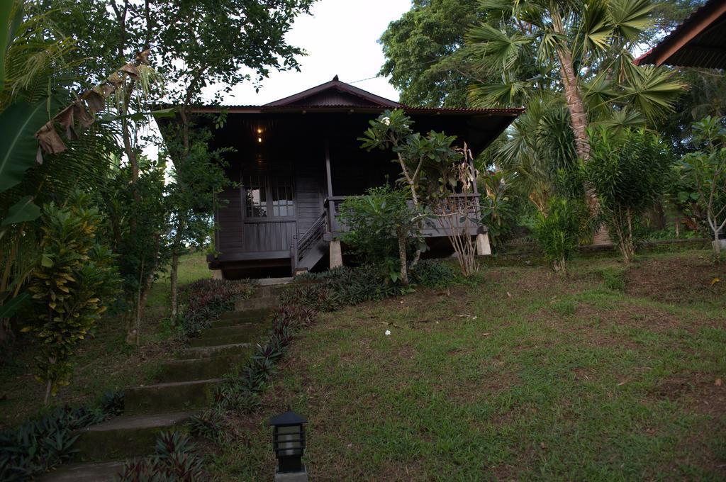 Happy Gecko Dive Resort Bunaken Extérieur photo