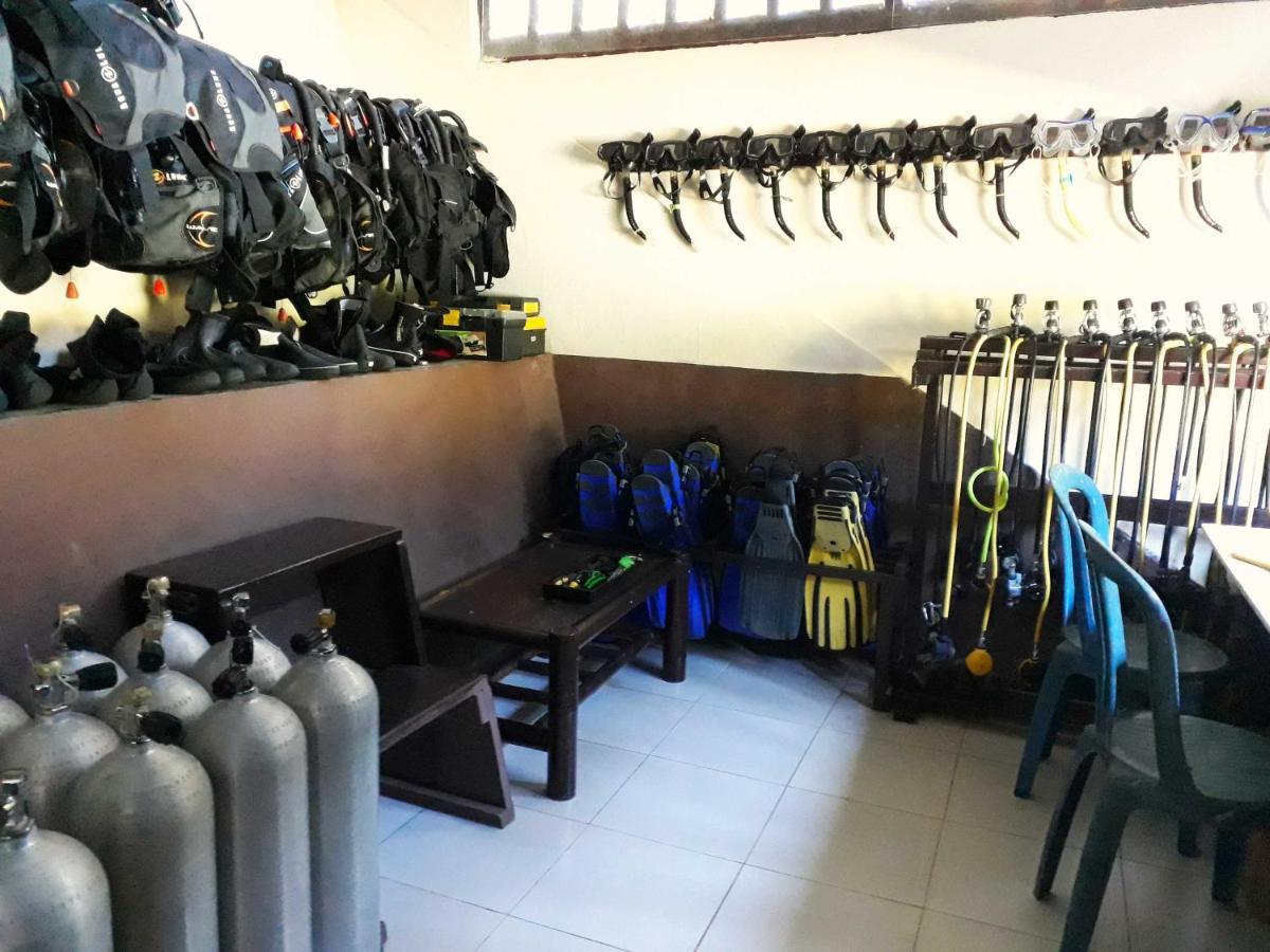 Happy Gecko Dive Resort Bunaken Extérieur photo